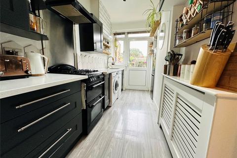 104 Farmstead Road, London, SE6 3ED