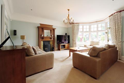 7 bedroom detached house for sale, London Lane, Bromley