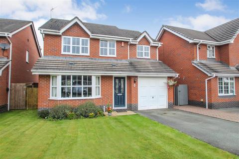 4 bedroom detached house for sale, Acorn Close, Whittington