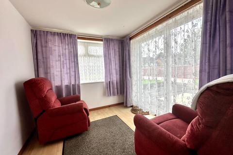 3 bedroom semi-detached house for sale, Lime Road, Wednesbury WS10