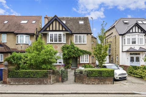 29 Manor View, London, N3 2ST