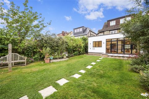 29 Manor View, London, N3 2ST