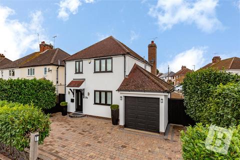 4 bedroom detached house for sale, Rodney Road, Ongar, Essex, CM5