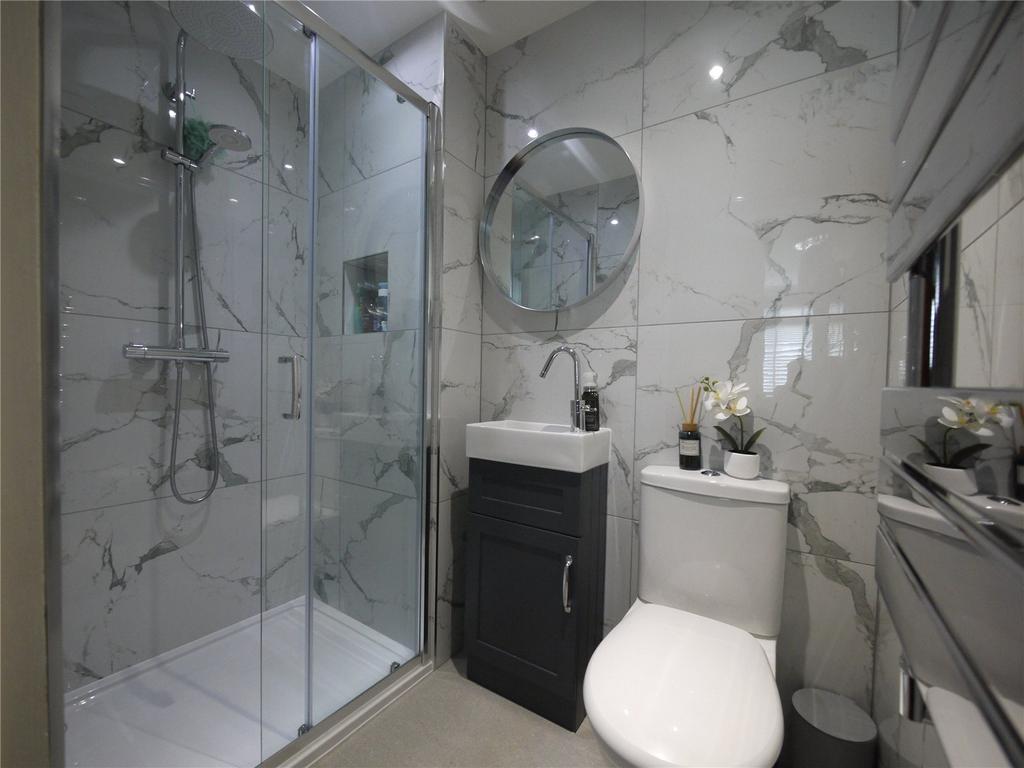 Ensuite Shower Room