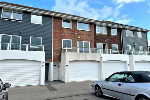 4 bedroom townhouse for sale, Sea Front, Hayling Island PO11