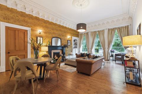 2 bedroom flat for sale, Grosvenor Terrace, Flat 1, Dowanhill, Glasgow, G12 0TB