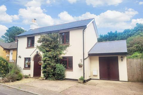 2 bedroom detached house for sale, Pallance Road, Cowes, Isle of Wight