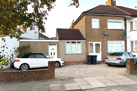 3 bedroom semi-detached house for sale, Apple Grove , Enfield Town EN1