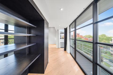 2 bedroom penthouse for sale, Gliddon Road London W14