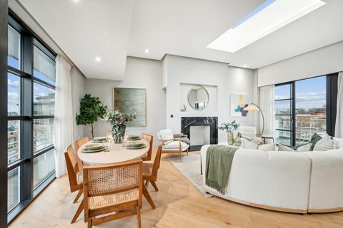 3 bedroom penthouse for sale, Gliddon Road London W14