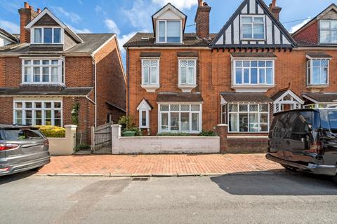 4 bedroom end of terrace house for sale, Mereworth Road, Tunbridge Wells, TN4