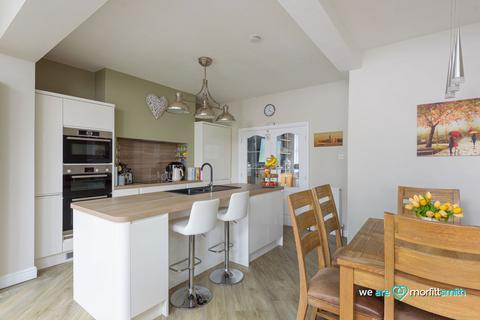 47 Vainor Road, Sheffield, S6 4AP