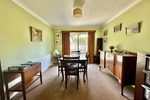 3 bedroom terraced house for sale, Grafton Gardens, Pennington, Lymington, Hampshire, SO41