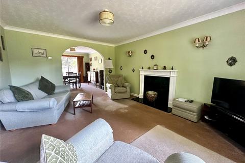 3 bedroom terraced house for sale, Grafton Gardens, Pennington, Lymington, Hampshire, SO41