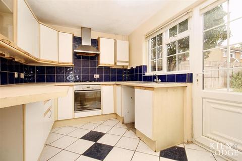 2 bedroom semi-detached house for sale, Darnay Rise, Chelmsford