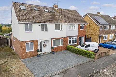 5 bedroom semi-detached house for sale, Lindhurst Drive, Ramsden Heath, Billericay