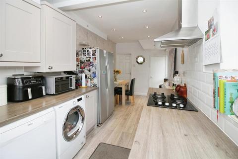 1 Plumpton Drive, Bradford, BD2 1PJ