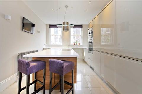 2 bedroom apartment for sale, Kensington Court, Kensington, Hyde Park W8