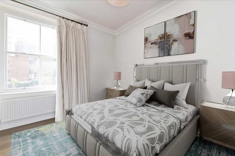 2 bedroom apartment for sale, Kensington Court, Kensington, Hyde Park W8