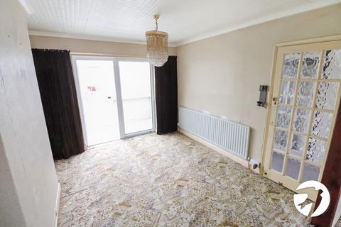 3 bedroom semi-detached house for sale, Swaylands Road, Belvedere, DA17