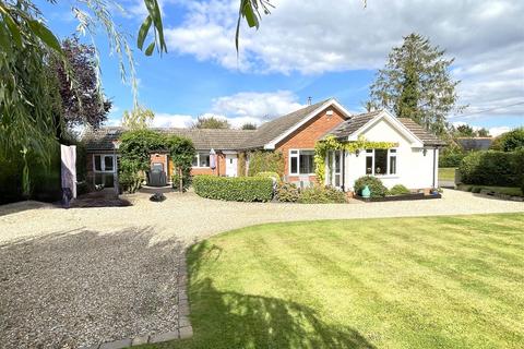 4 bedroom detached bungalow for sale, Mill Road, Elston