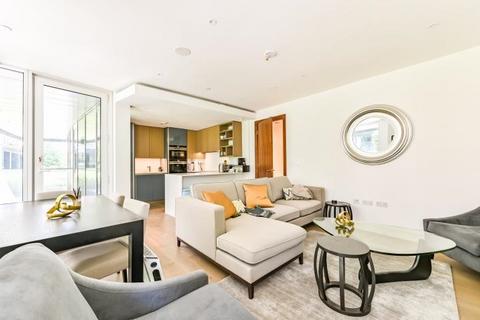 3 bedroom flat for sale, Pinnacle House, Battersea Reach, Juniper Drive, London, SW18 1JE