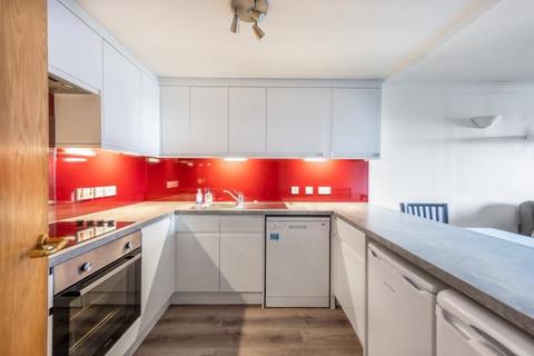 1 bedroom flat for sale, Finch Lodge, Admiral Walk, W9