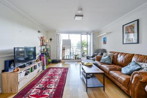 3 bedroom flat for sale, Greenfell Mansions, Glaisher Street, London, SE8 3EX