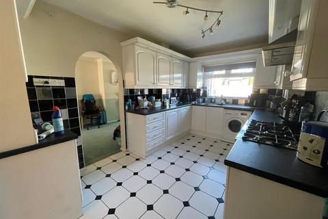 3 bedroom house to rent, The Reeves, York