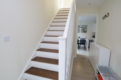 54 Royal Way, Trumpington, Cambridge, CB2 9AX