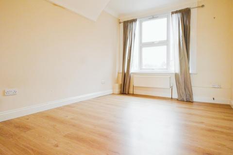 1 bedroom flat to rent, Hatfield Road, St Albans, AL1