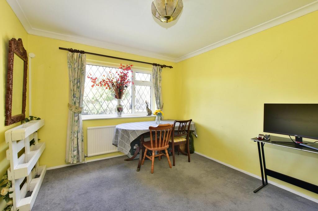 Chessfield Park, Little Chalfont... 3 bed detached house for sale £