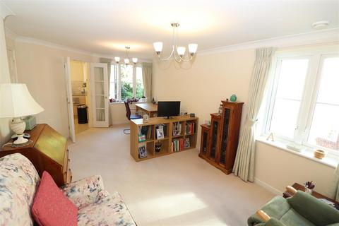 1 bedroom retirement property for sale, High Street South, Rushden NN10