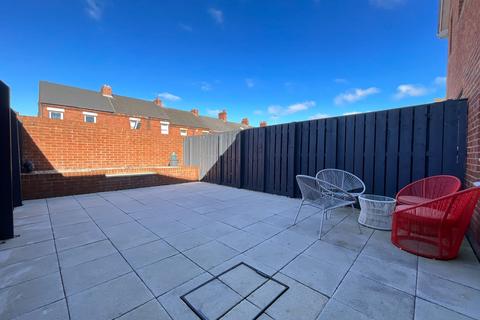 2 bedroom terraced house for sale, Lauder Way, Gateshead, NE10