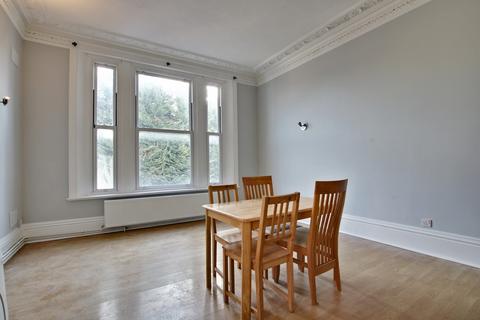 2 bedroom apartment for sale, Hayes Lane, Bromley BR2