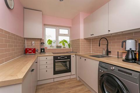 14 Audley Drive, Maidenhead, SL6 4QP