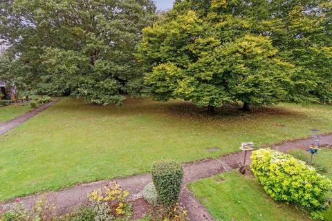 14 Audley Drive, Maidenhead, SL6 4QP