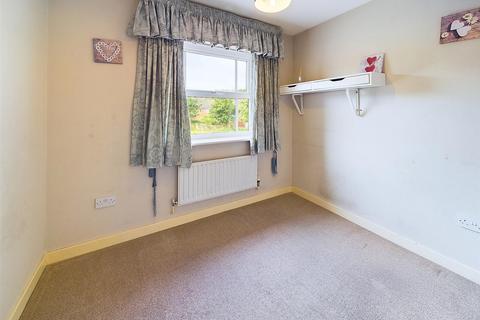 44 Barth Close, Great Oakley, Corby, NN18 8LU