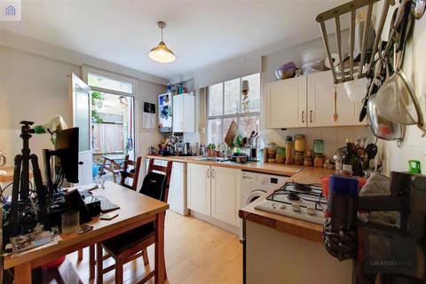 1 bedroom apartment to rent, Jedburgh Street, Battersea