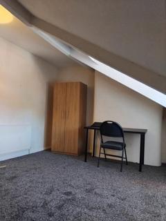 1 bedroom house to rent, Room 5, 112 Woodsley Road   Leeds West Yorkshire