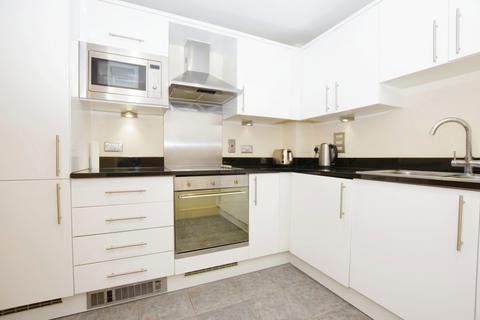 1 bedroom flat to rent, Long Lane Southwark SE1