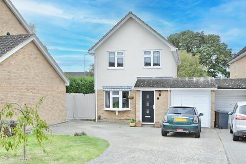 3 bedroom link detached house for sale, Steerforth Close, Newland Spring, Chelmsford