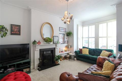 3 bedroom end of terrace house for sale, Fleetwood Avenue, Westcliff-on-Sea, Essex, SS0