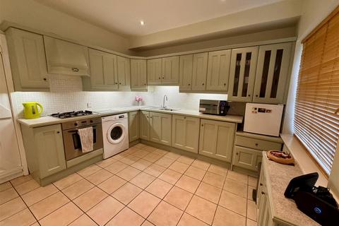 2 bedroom terraced house for sale, Nursery Walk, Tettenhall, Wolverhampton