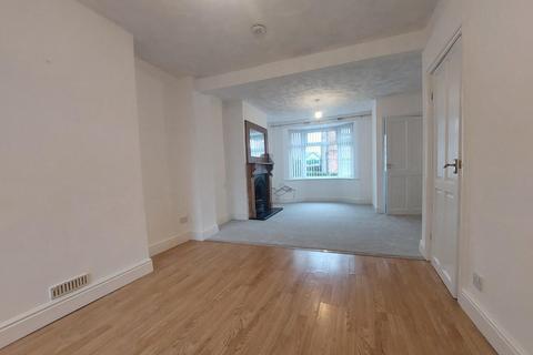 2 bedroom terraced house to rent, Main Road, Shavington CW2