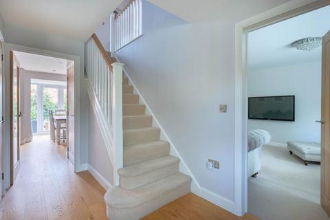 23 Rectory Gardens, Alvechurch, Birmingham, B48 7TH