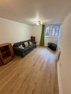 1 bedroom ground floor flat to rent, 1 Bury Street, London N9