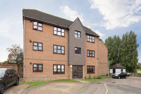 1 bedroom flat for sale, Orchid Close, Abridge