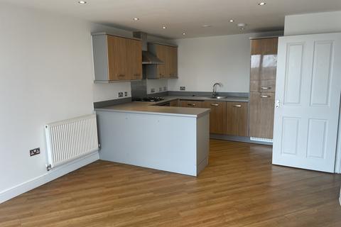 2 bedroom flat to rent, Perth Road, Ilford IG2