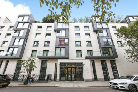 3 bedroom flat for sale, Bolsover Street, London W1W